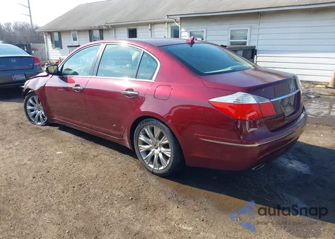 2011 Hyundai Genesis 3.8 z USA, uszkodzony, nr VIN KMHGC4DE3BU116710